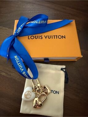 LV Gold-Tone Heart Key & Card Holder with White Logo Charm